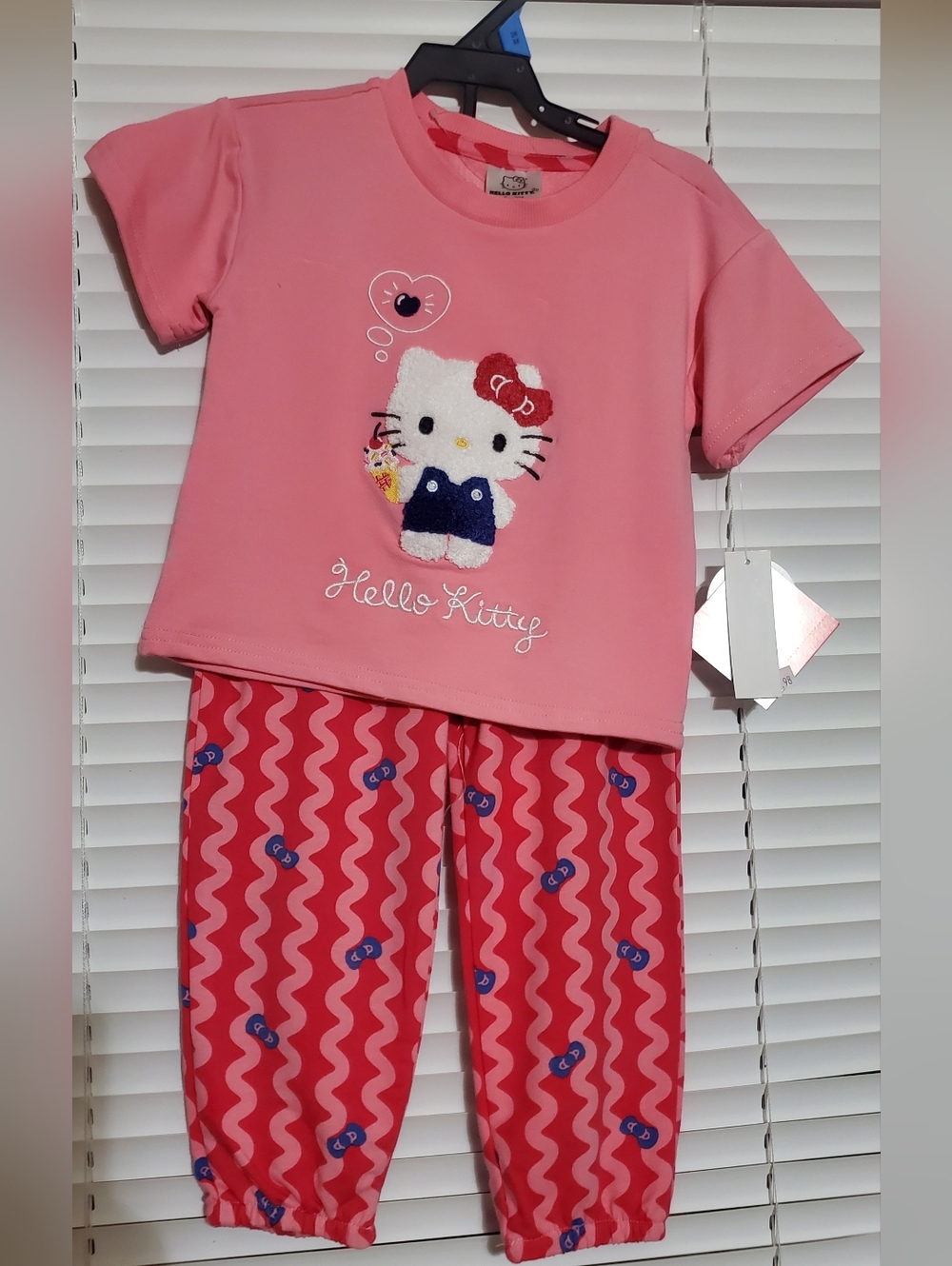 NWT, Hello Kitty Pink Short-Sleeve/pant Set with Patterned Pants, Viscose Bamboo